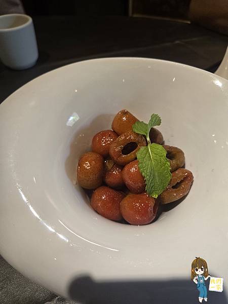 蔣府宴|藏在龍潭庭園裡的江南時光,一口吃下中式的溫柔講究 蔣府宴|藏在龍潭庭園裡的江南時光,一口吃下中式的溫柔講究