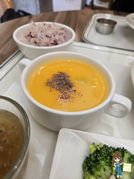 桃園大溪 北橫之驛 x 陳和興商號藏在山腳下的玻璃屋餐廳 桃園大溪 北橫之驛 x 陳和興商號藏在山腳下的玻璃屋餐廳