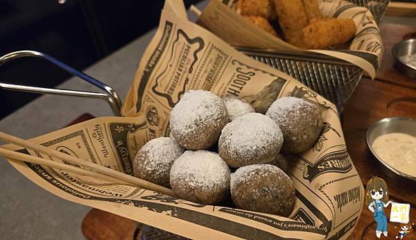 見山景觀餐廳龍潭乳姑山的祕境夜景與夕陽饗宴,落地窗裡的浪漫 見山景觀餐廳龍潭乳姑山的祕境夜景與夕陽饗宴,落地窗裡的浪漫