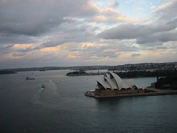 Opera House from pylon lookout