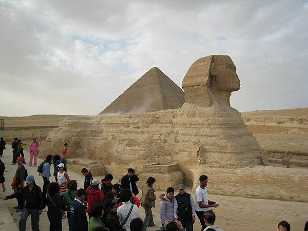 Sphinx &amp; Khafre Pyramid