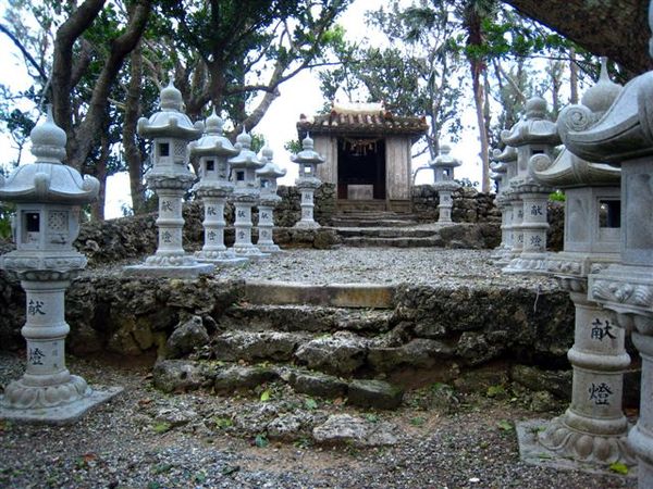 川平公園的神社