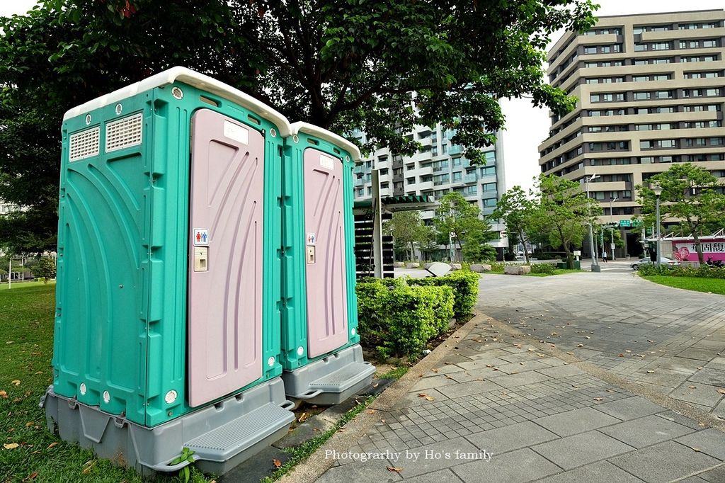 【內湖親子公園】明美公園～共融遊戲場首見星球溜滑梯！沙坑玩沙、攀爬架、磨石溜滑梯28.JPG