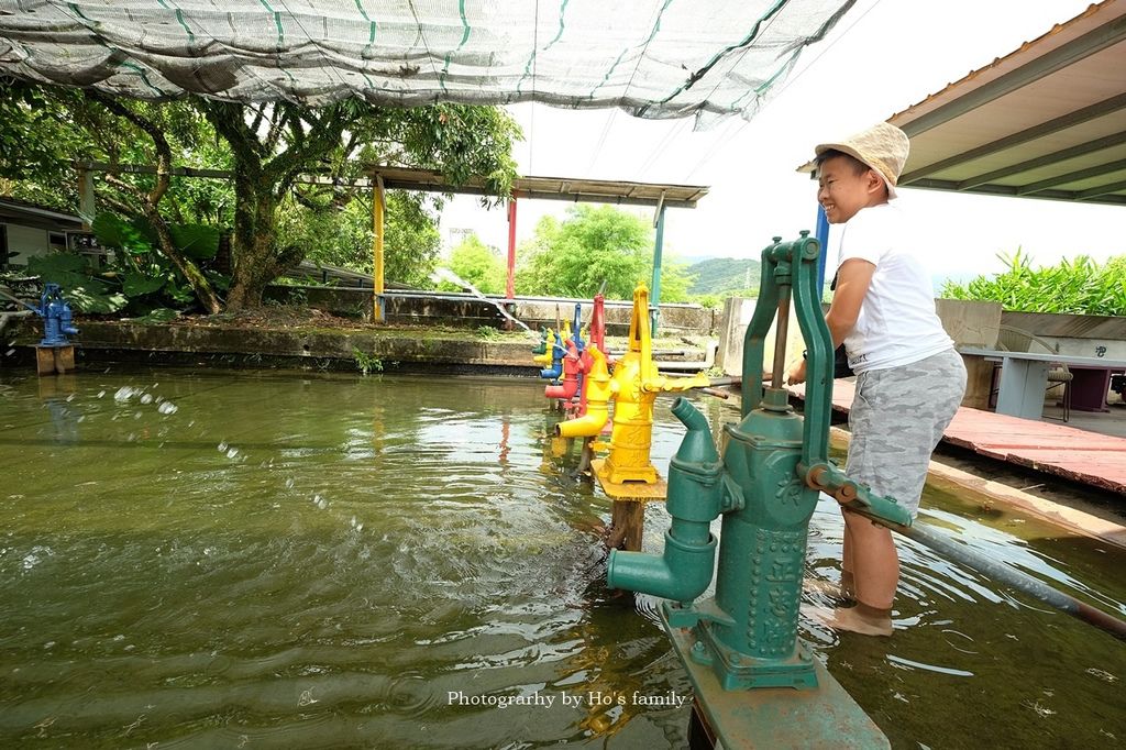 【宜蘭親子景點】勝洋水草休閒農場～玩水、釣魚、ig美拍彩虹傘、DIY，宜蘭員山一日遊景點6.JPG