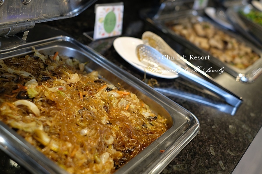 【台東鹿野住宿】綺麗渡假村～熱氣球嘉年華親子飯店住宿推薦！泳池、包棟villa、溫泉67.JPG