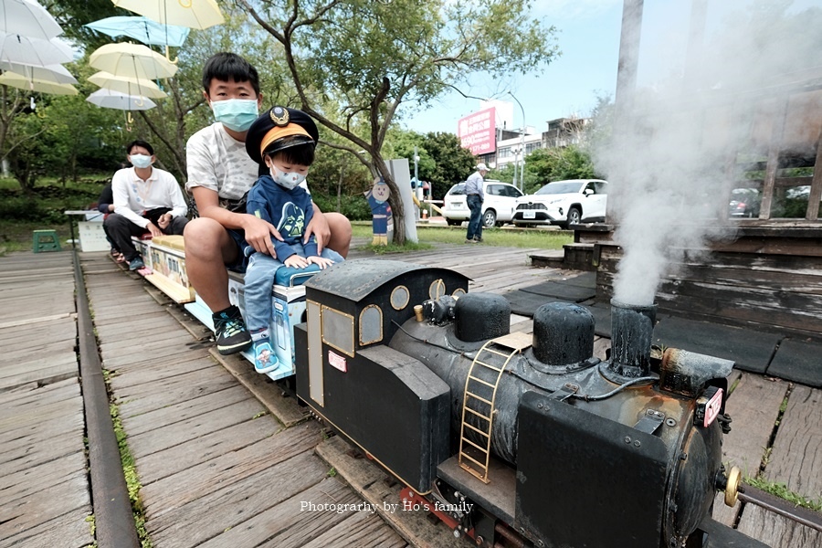 新竹合興車站》小火車出發！夢幻傘海、特色公園遊戲場溜滑梯9.JPG