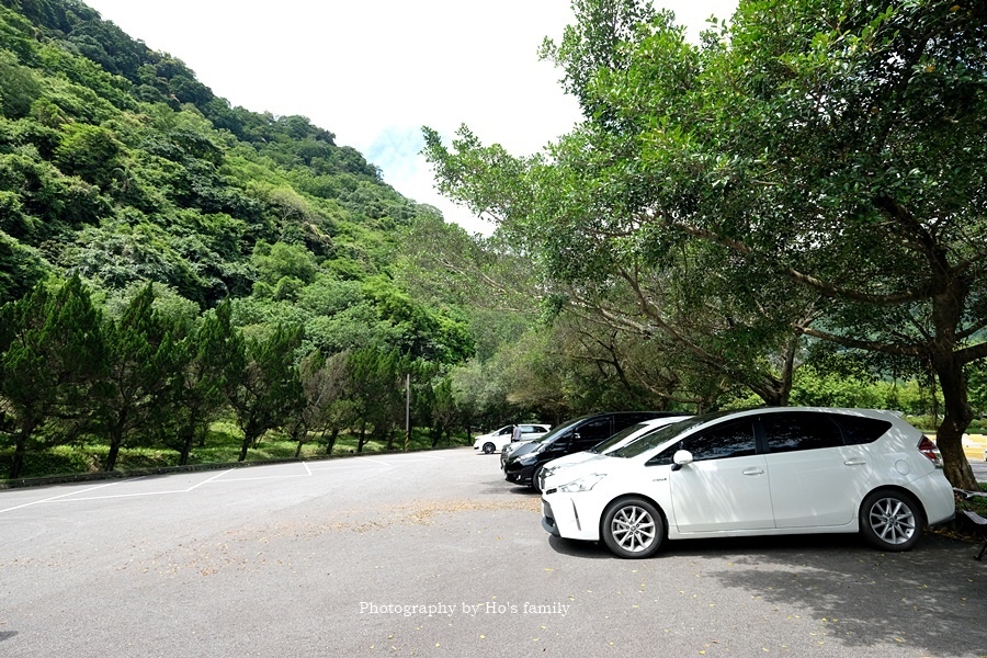 石門水庫景點》車車漫遊～兒童電動車GoKart開車體驗遊戲場2.JPG