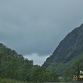 DSC_1009山的遠端有雲海.JPG