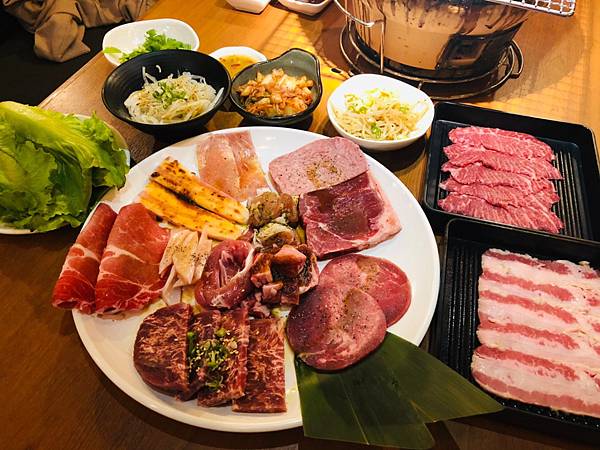 [食記] 中山區 馬太郎燒肉吃到飽 上等牛肉任你吃