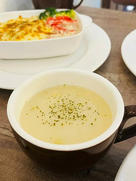 LINE_ALBUM_2022813_220816_21.jpg LINE_ALBUM_2022813_220816_21.jpg