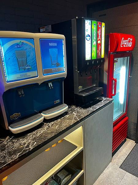 LINE_ALBUM_2022106_221009_15.jpg LINE_ALBUM_2022106_221009_15.jpg