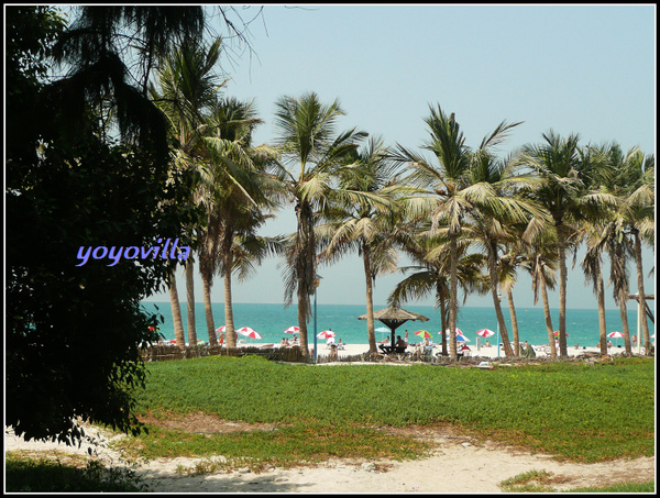 Jumeirah Beach, Dubai  杜拜的海水浴場