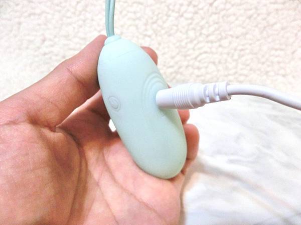 【2024情趣用品排行榜】如何挑選妳的第一支按摩棒?網友激推