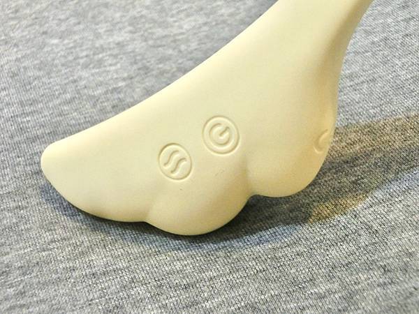 【2024情趣用品排行榜】如何挑選妳的第一支按摩棒?網友激推