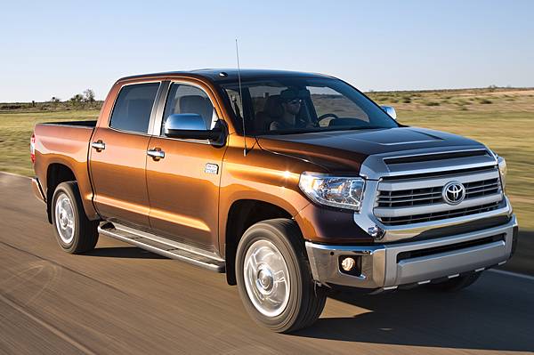 02-Toyota Tundra 1794.jpg