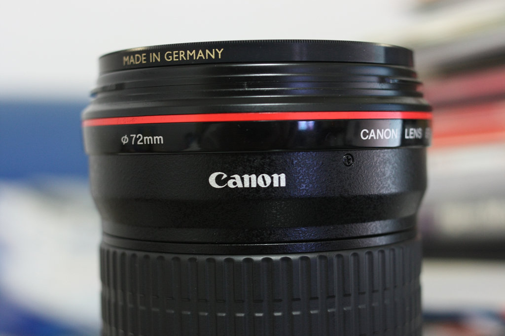 Canon EF 135mm f/2L USM