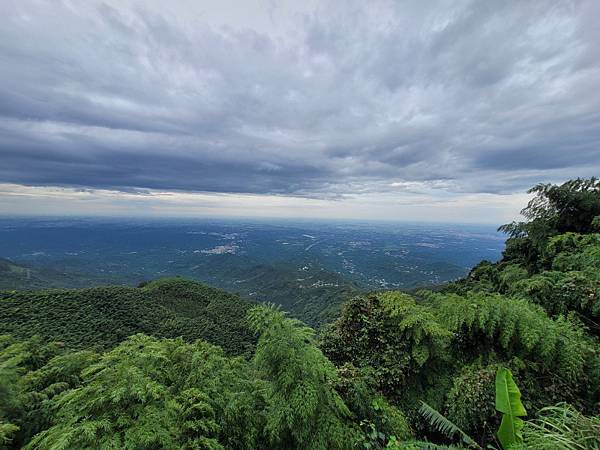 嘉義梅山-二尖山步道(112.08.19)