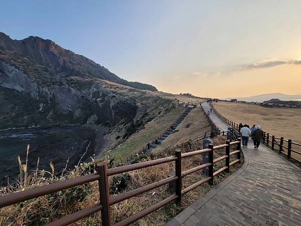 韓國濟州島×釜山D2(113.01.26～30)