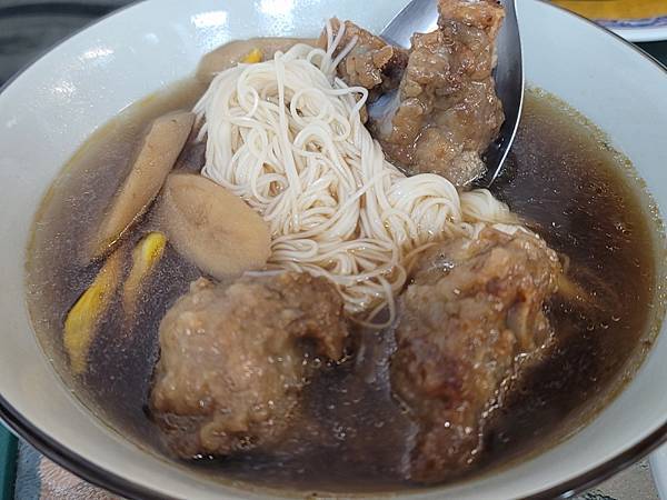 台東市-無名油飯(113.04.20)