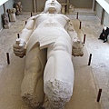 A孟菲斯古都拉姆斯二世石像.jpg