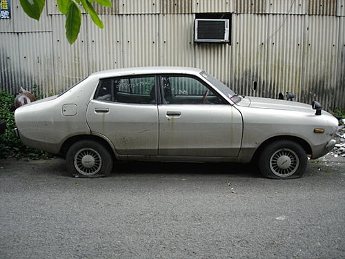 车友街拍---裕隆速利301