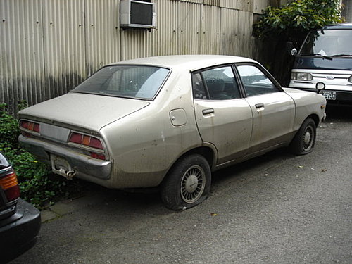 车友街拍---裕隆速利301