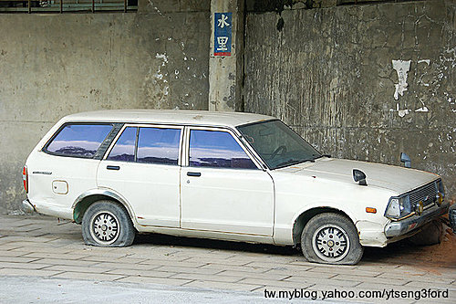 车友街拍---裕隆凯利(yln-601)