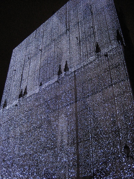 la fete des lumieres 之另一間教堂