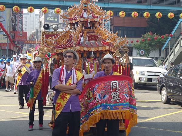 甲午年台南首貳境開基萬福庵三寶佛祖、觀音佛祖、齊天大聖重修入火安座祈福遶境大典