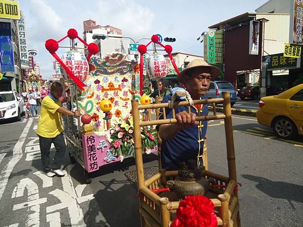 乙未年嘉義太保蔡家 溫府千歲 廣澤尊王往台南試經口集和堂 南勢街西羅殿謁祖晉香三載圓香