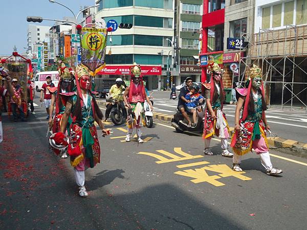 乙未年屏東南州陳公館 保安廣澤尊王往台南南勢街西羅殿謁祖晉香大典