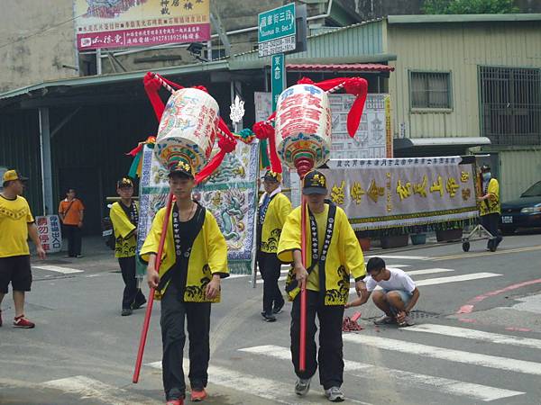 丙申年台中敬帝會 玄天上帝 池府千歲 中壇元帥往台南四聯境普濟殿 南鯤鯓代天府 小腳腿順安府 嘉義南天門震天宮謁祖交誼會香