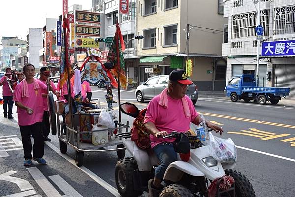 丁酉年嘉義圳頭里福正宮福德正神出巡遶境