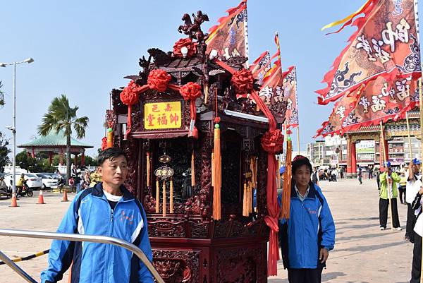 丁酉年嘉邑帥福堂 中壇元帥 吳府千歲往嘉邑南天門太子行宮 南鯤鯓代天府謁祖進香