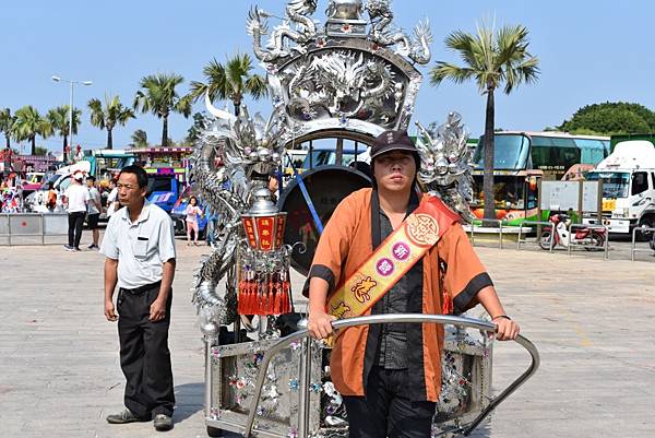 丁酉年嘉邑民雄振龍堂吳府千歲往麻豆代天府 南鯤鯓代天府謁祖進香