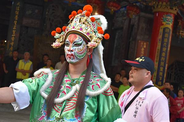 戊戌年嘉邑玉旨開基仙姑壇 九天玄女仙姑 往台南六甲赤山龍湖巖 七鼓龍山宮謁祖進香回鑾遶境