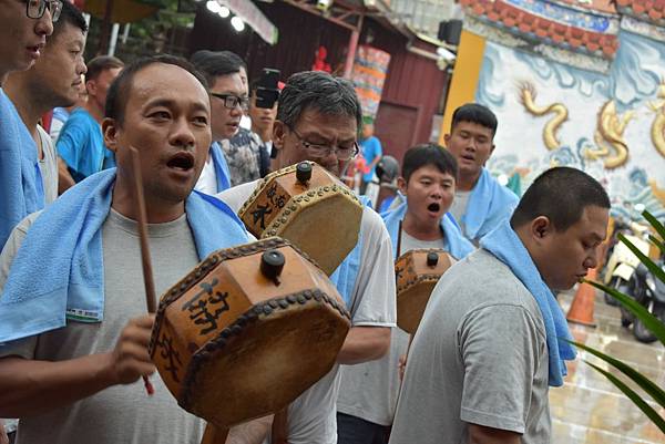 戊戌年台南安平慶城殿 鎮殿武英大帝 往台南首廟天壇開光啟靈暨武英大帝 文衡聖帝 金闕大帝 往南廠武英殿謁祖晉香回鑾遶境大典