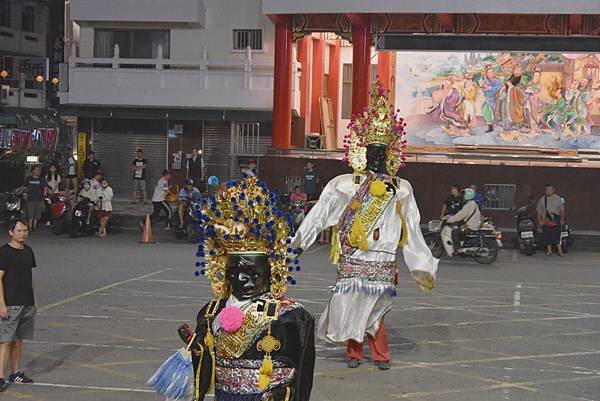 己亥年嘉邑代天巡府福安館 吳府千歲 中壇元帥 往南鯤鯓代天府 新營太子宮謁祖進香恭請鯤鯓王入諸羅城繞境