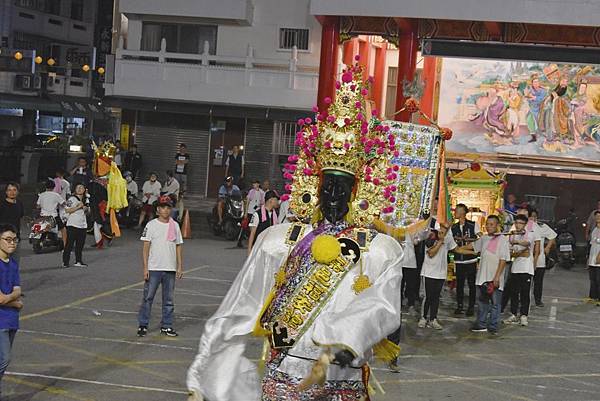 己亥年嘉邑代天巡府福安館 吳府千歲 中壇元帥 往南鯤鯓代天府 新營太子宮謁祖進香恭請鯤鯓王入諸羅城繞境