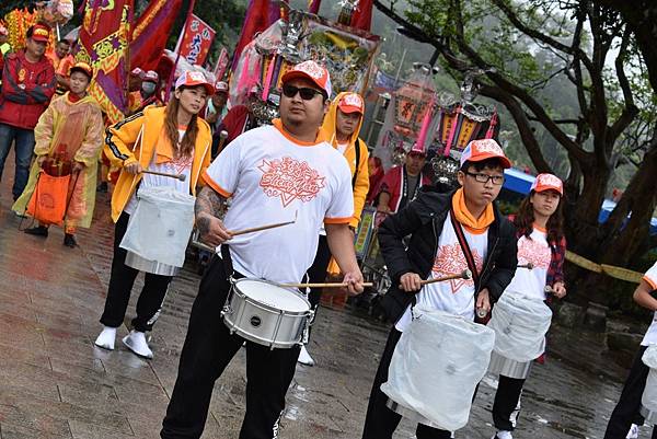 庚子年東山聖炎會 往 西螺福興宮 半天岩紫雲寺 東山碧軒寺 謁祖三載圓香