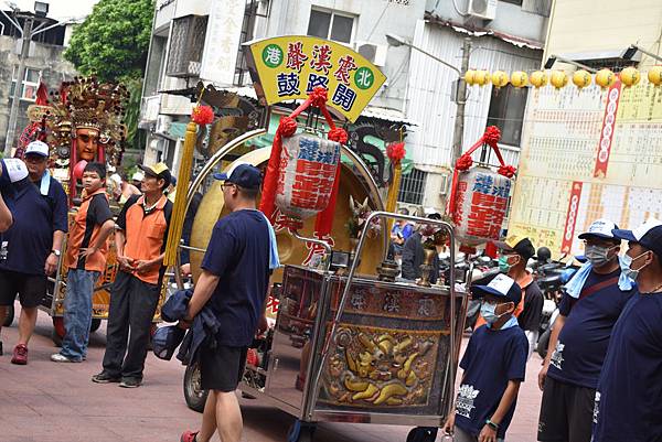 庚子年高雄新庄仔 李家 保生大帝 往 台南開基玉皇宮 觐朝進香