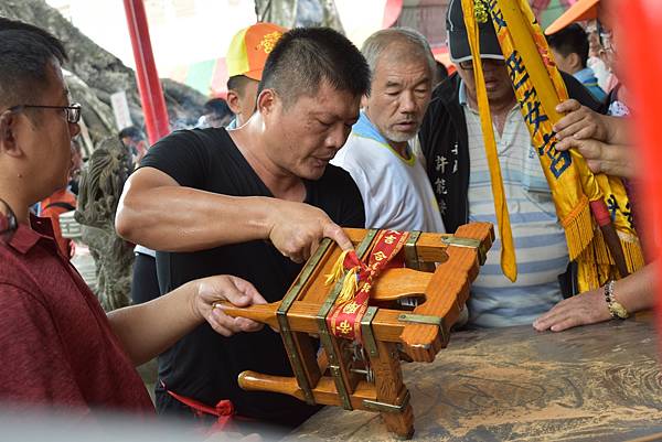 庚子年嘉義牛墟尾西安宮安溪城隍爺往鹿草中寮安溪城隍廟謁祖進香