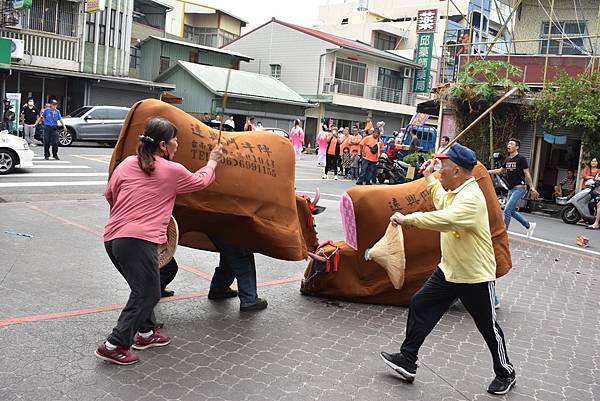 庚子年嘉義民雄十四甲合威堂 吳府千歲 往南鯤鯓代天府謁祖進香三年圓科回鑾遶境大典