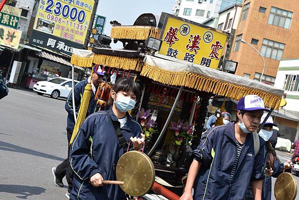 辛丑年高雄市 余家 觀音佛祖 范府千歲 中壇元帥往南廠保安宮謁祖進香三載圓科