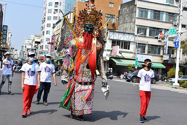 辛丑年高雄市 余家 觀音佛祖 范府千歲 中壇元帥往南廠保安宮謁祖進香三載圓科