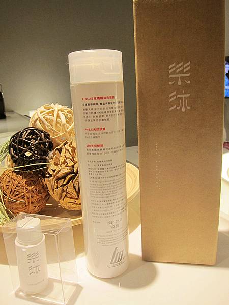 IMG_7175_副本.jpg IMG_7175_副本.jpg