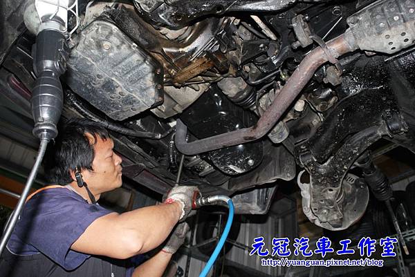 TERCEL 網友:底盤漏油ˋ 引擎亮燈ˋ 怠速轉速異常處理 TERCEL 網友:底盤漏油ˋ 引擎亮燈ˋ 怠速轉速異常處理