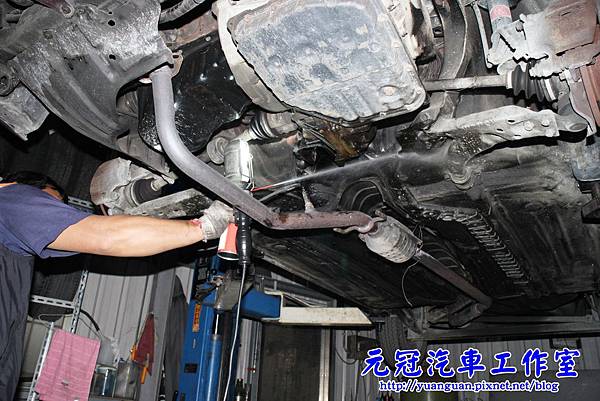 TERCEL 網友:底盤漏油ˋ 引擎亮燈ˋ 怠速轉速異常處理 TERCEL 網友:底盤漏油ˋ 引擎亮燈ˋ 怠速轉速異常處理