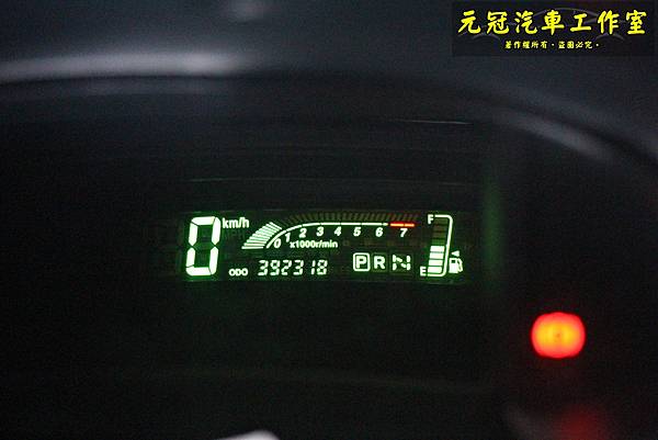 2007 TOYOTA VIOS:電瓶指示燈亮(發電機)、定