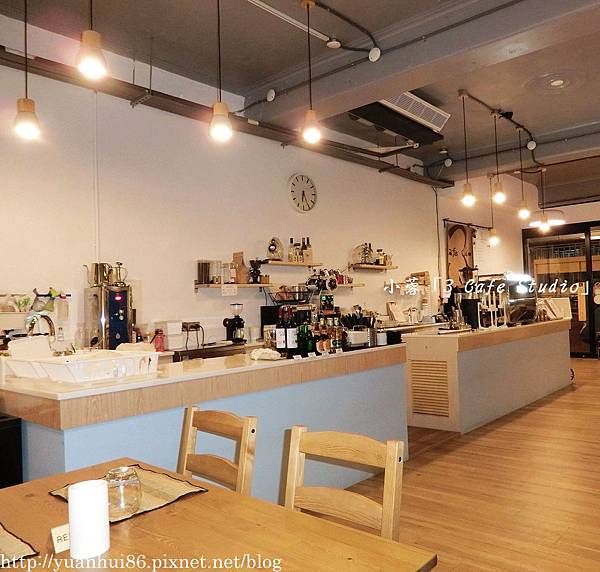 『3 Cafe Studio』異國料理西班牙海鮮烤飯、辣番茄雞肉義大利麵 ~-義式 『3 Cafe Studio』異國料理西班牙海鮮烤飯、辣番茄雞肉義大利麵 ~-義式